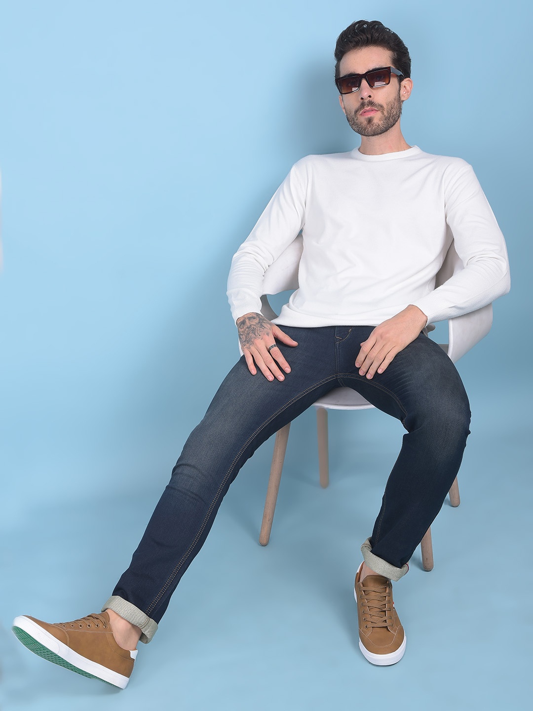 

Crimsoune Club V-Neck Long Sleeves Pullover Sweatshirt, Off white