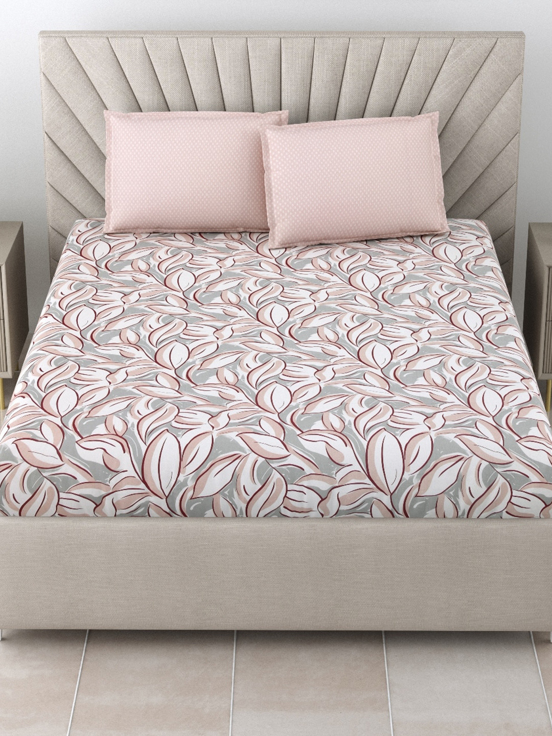 

Salona Bichona Pink & White Floral Cotton 144 TC King Bedsheet With 2 Pillow Covers