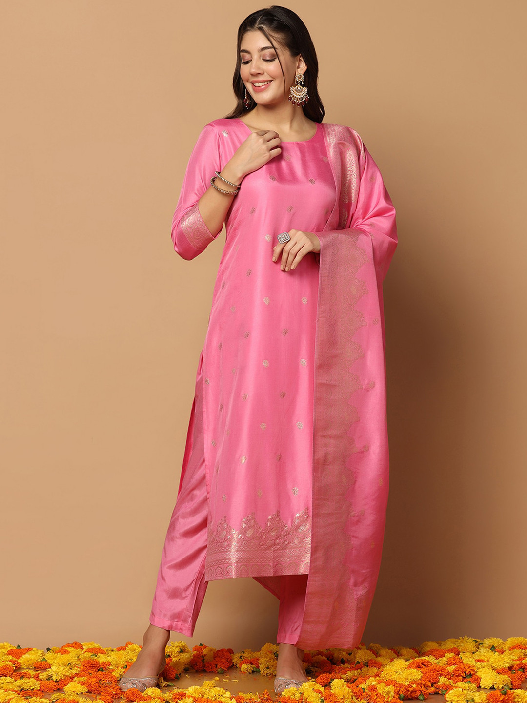 

FASHION DREAM Woven Design Regular Kurta with Trousers & With Dupatta, Pink