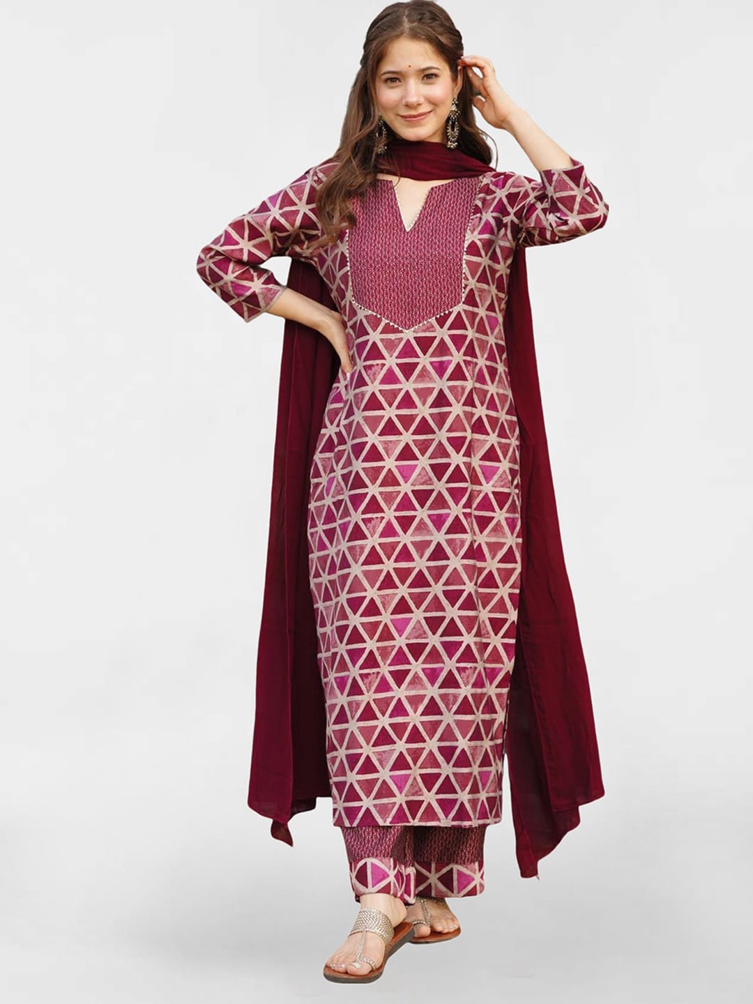 

KALINI Geometric Printed Regular Gotta Patti Kurta with Trousers & Dupatta, Maroon