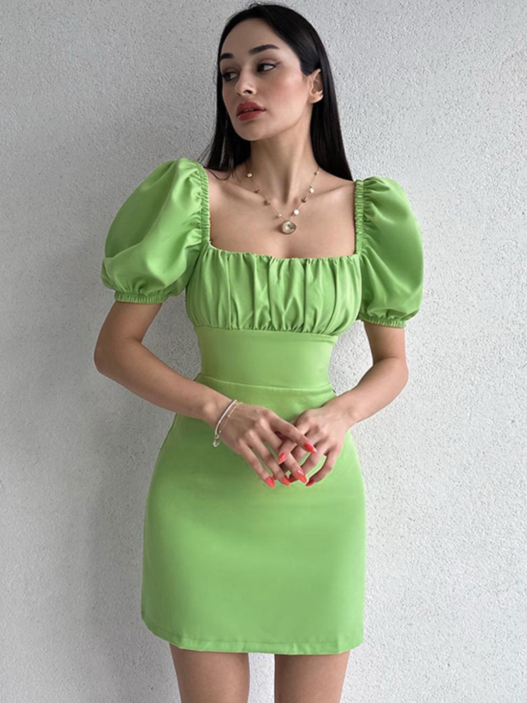 

StyleCast Green Square Neck Puff Sleeves Party Bodycon Dress