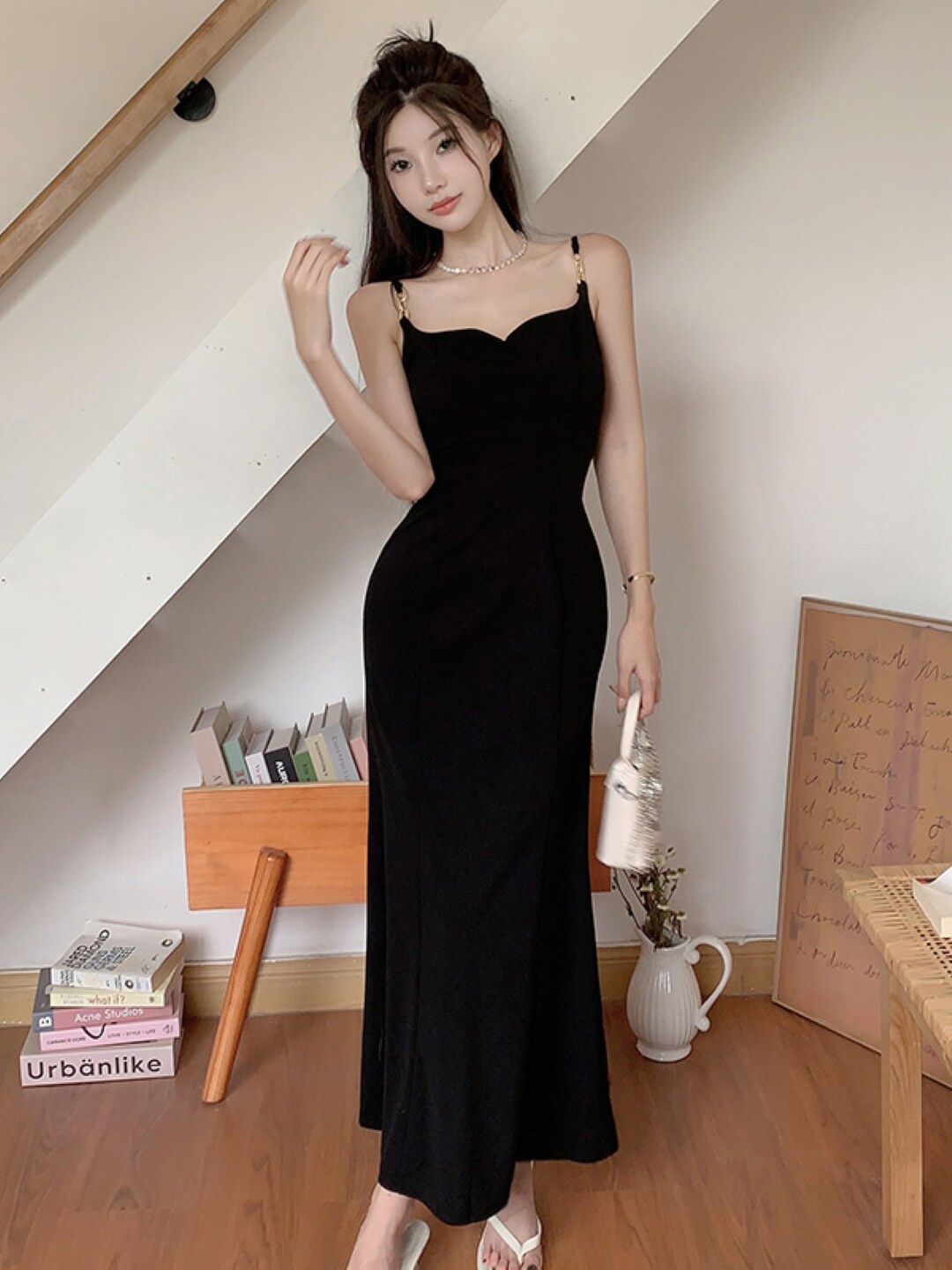 

StyleCast Black Shoulder Straps Maxi Dress