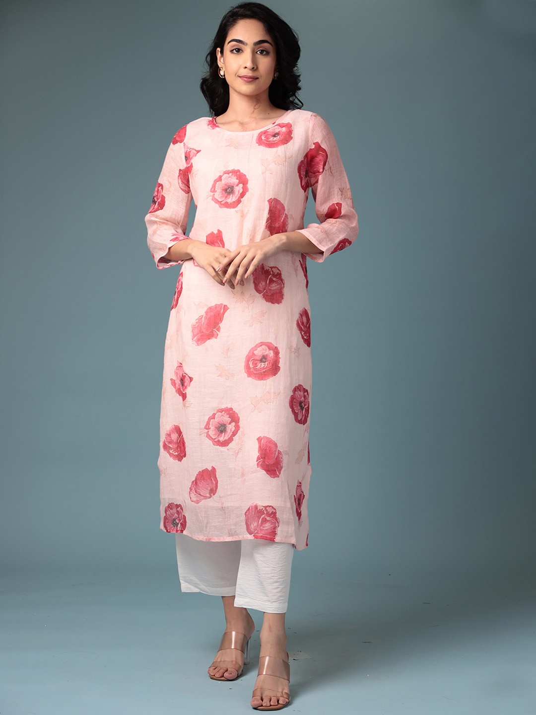 

ZARI Floral Printed Regular Kurta with Trousers, Pink
