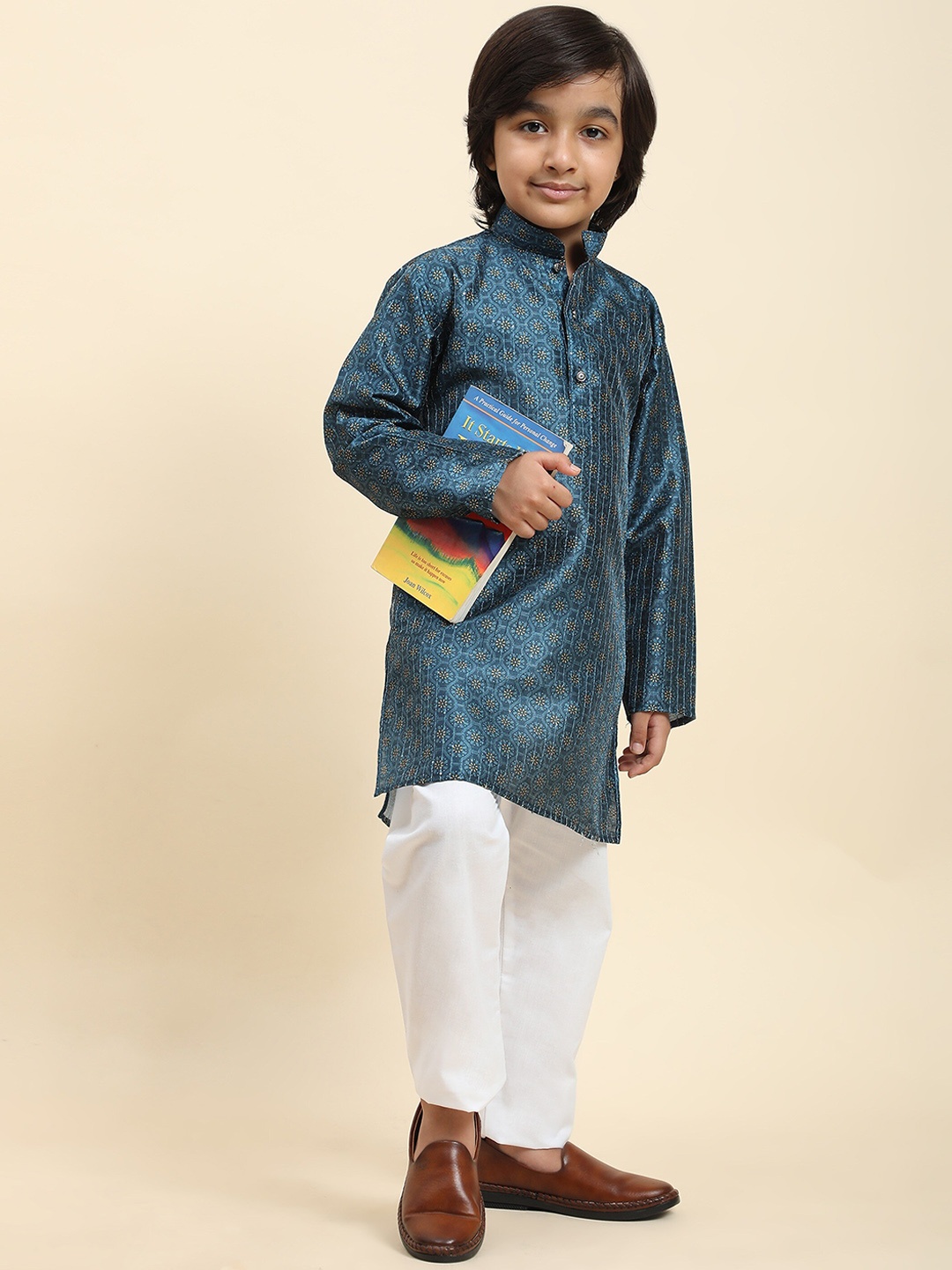 

Pro-Ethic STYLE DEVELOPER Boys Striped Embroidered Thread Work Kurta with Pyjamas, Blue