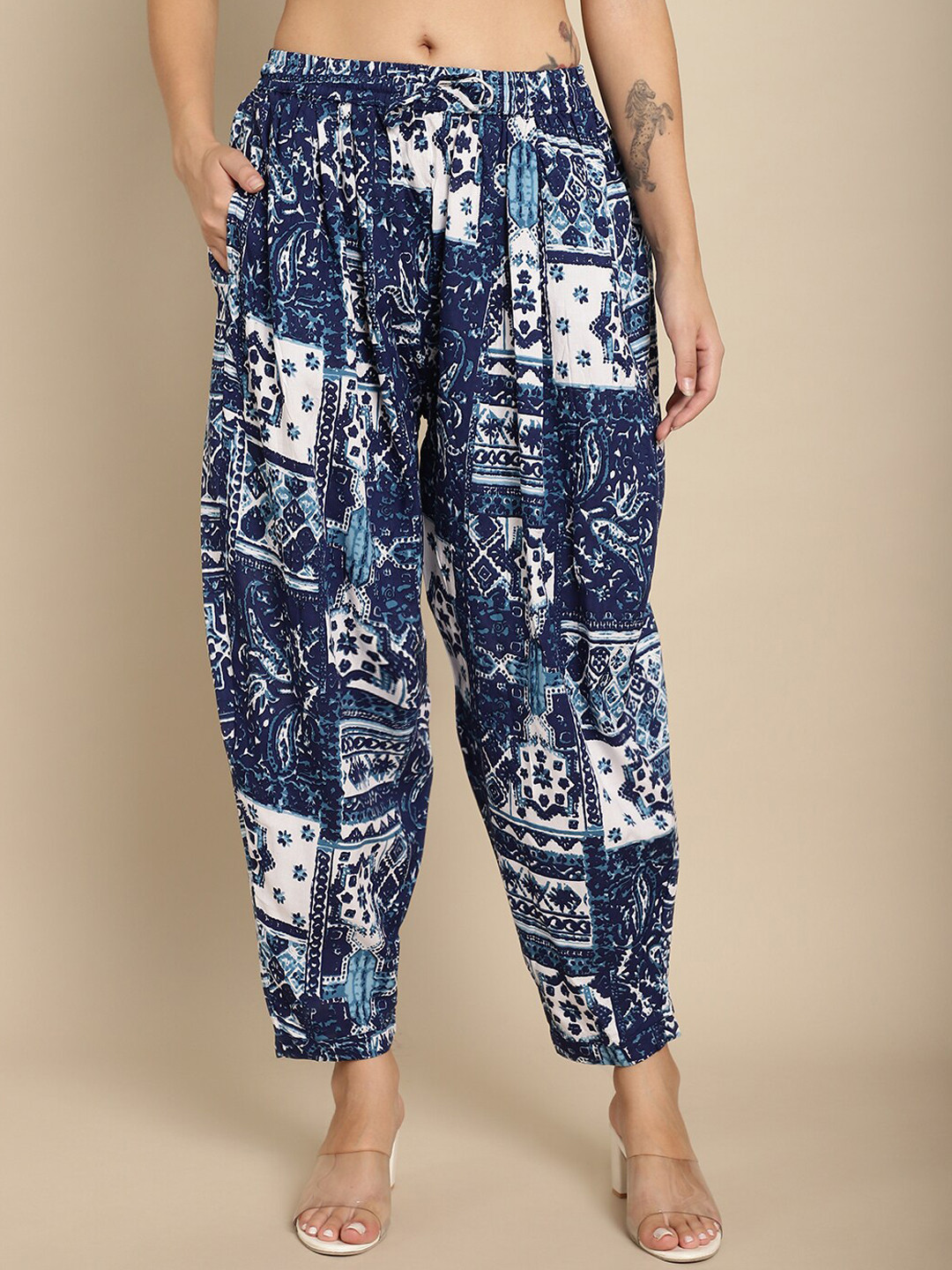 

Kalini Women Ethnic Printed Pure Cotton Patiala Pants, Navy blue