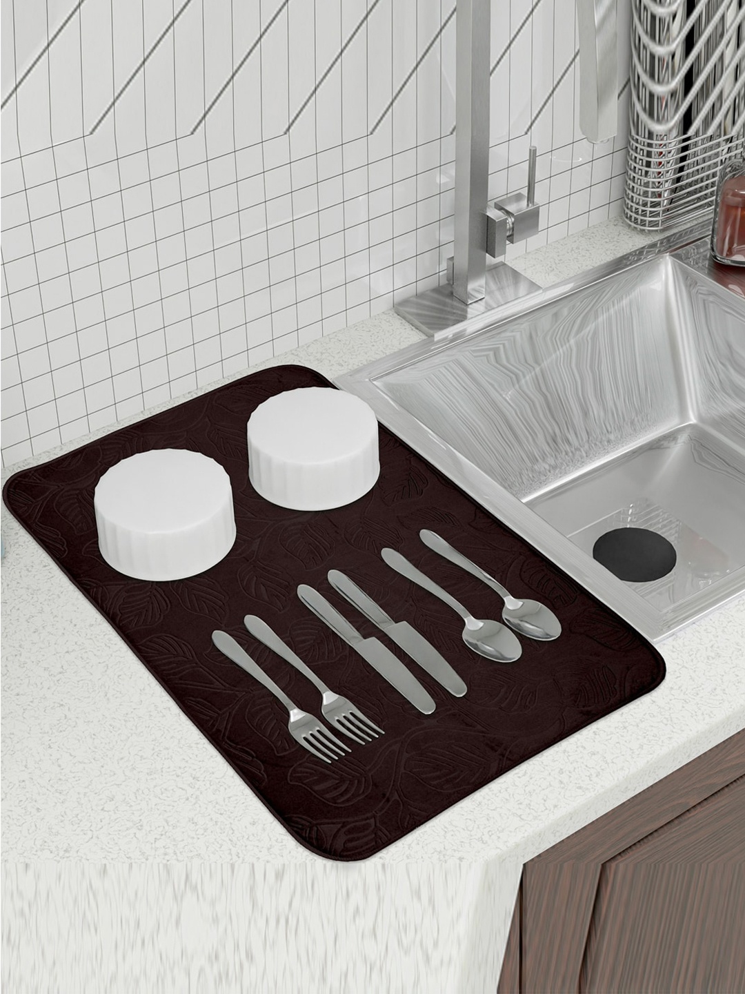 

Kuber Industries Cream & Brown 2 Pieces Self Designed Rectangular Table Placemats