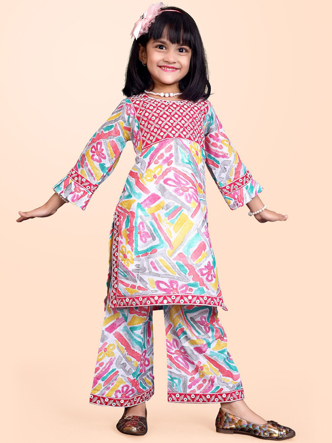 

BAESD Girls Printed Regular Mirror Work Pure Cotton Kurta with Palazzos, Pink