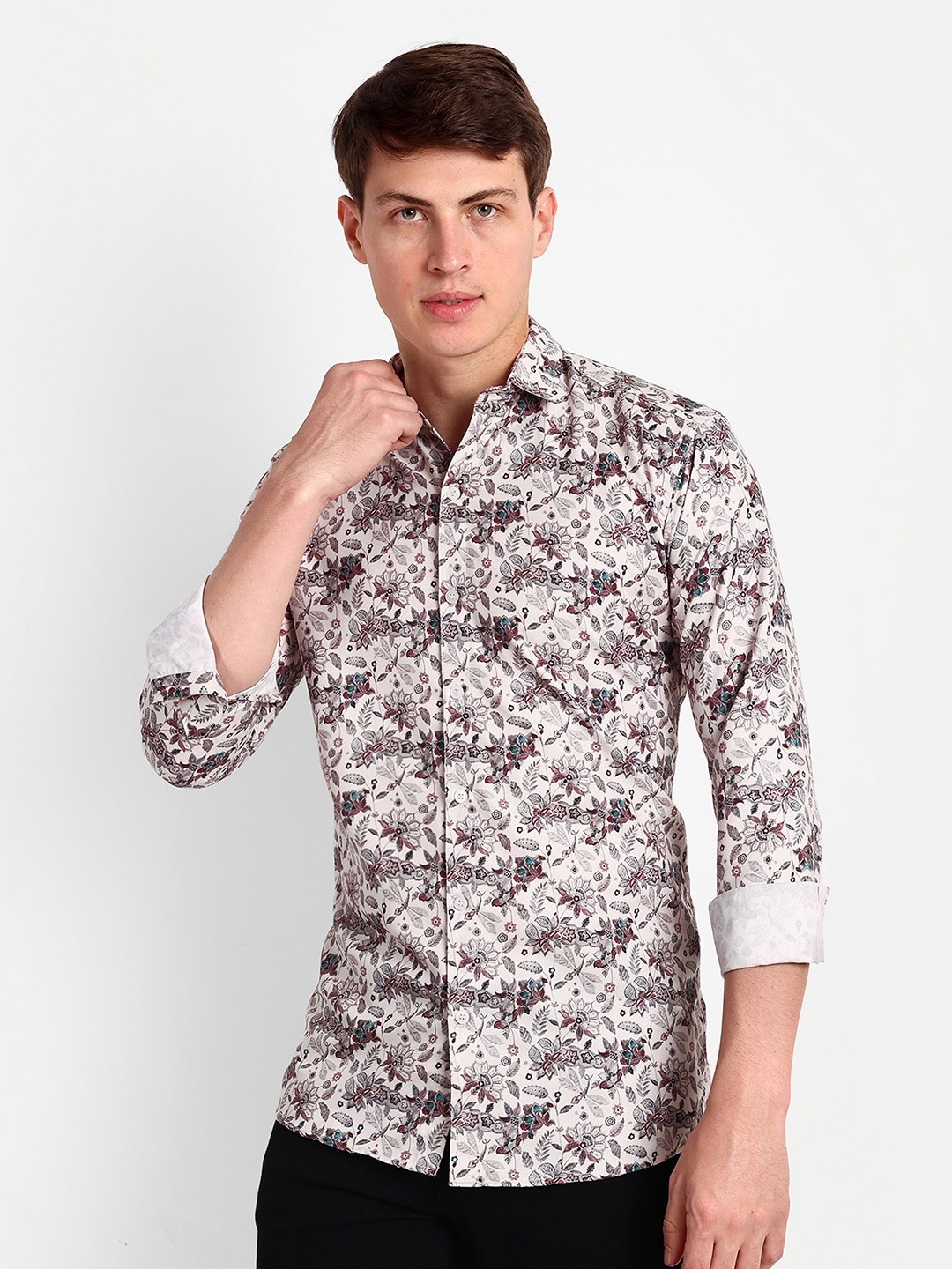 

COLORWINGS Comfort Slim Fit Floral Printed Casual Shirt, White
