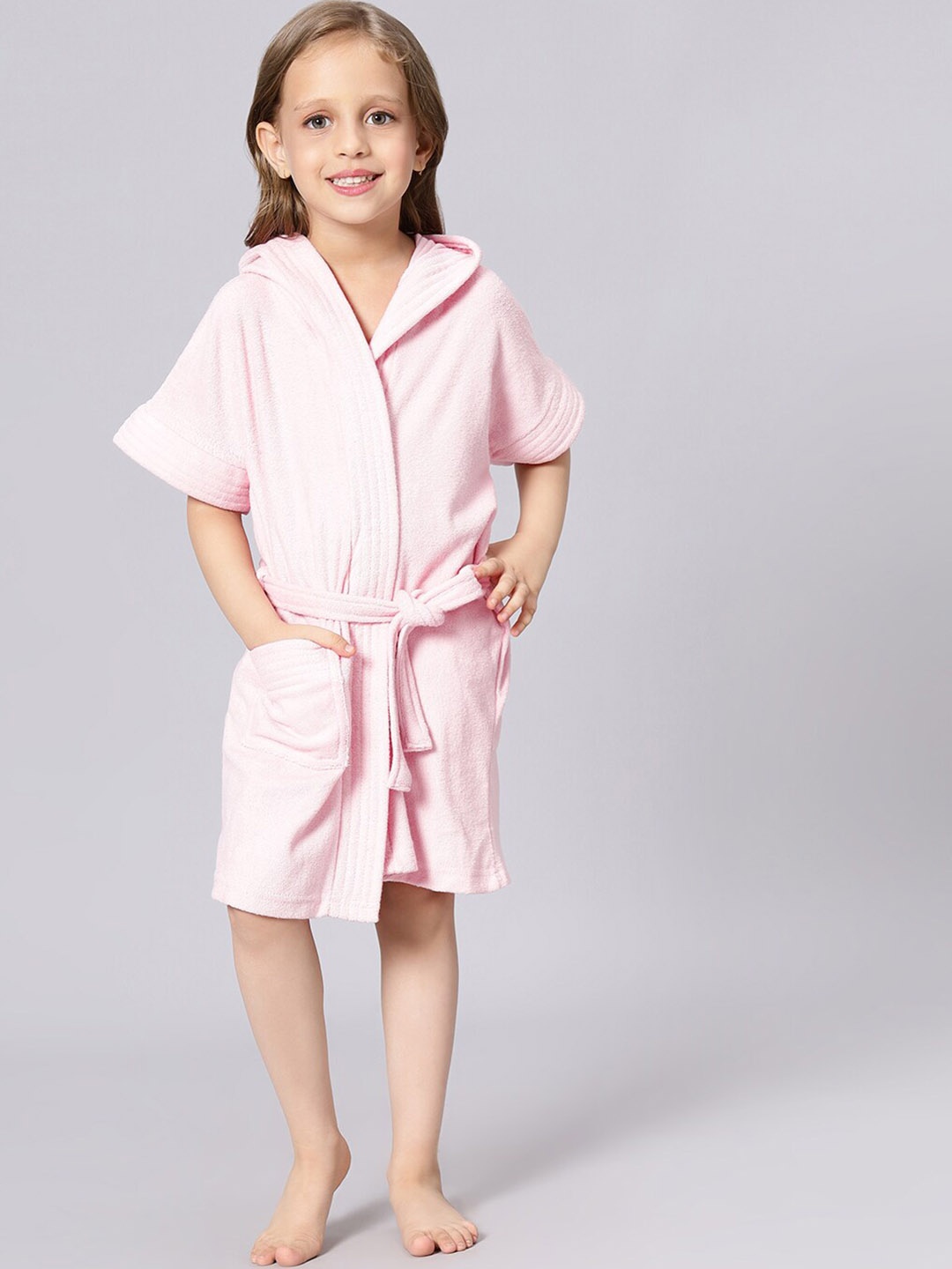 

HotGown Girls Short Sleeved Hooded Bath Robe, Pink
