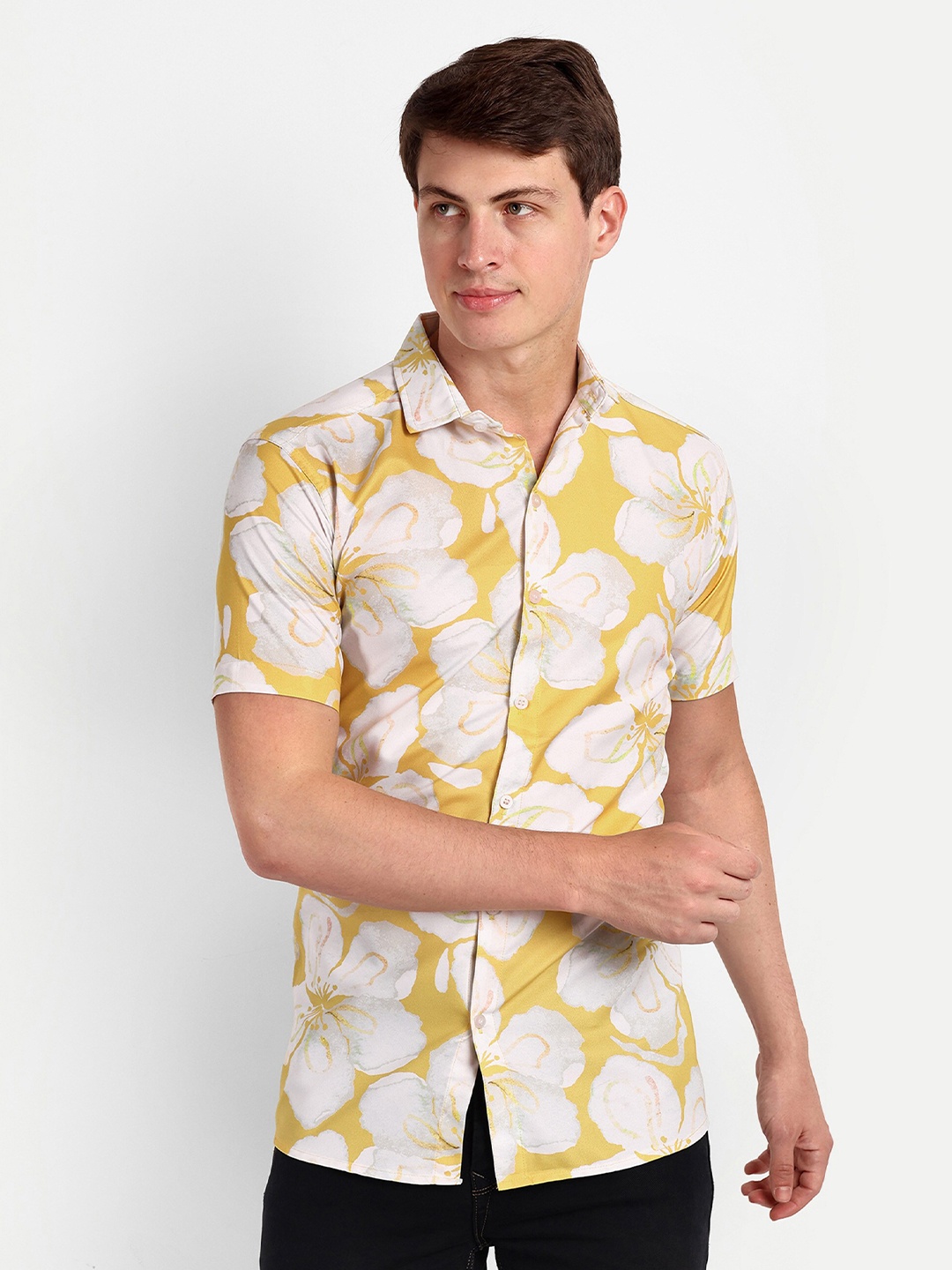 

COLORWINGS Comfort Floral Printed Casual Shirt, Yellow