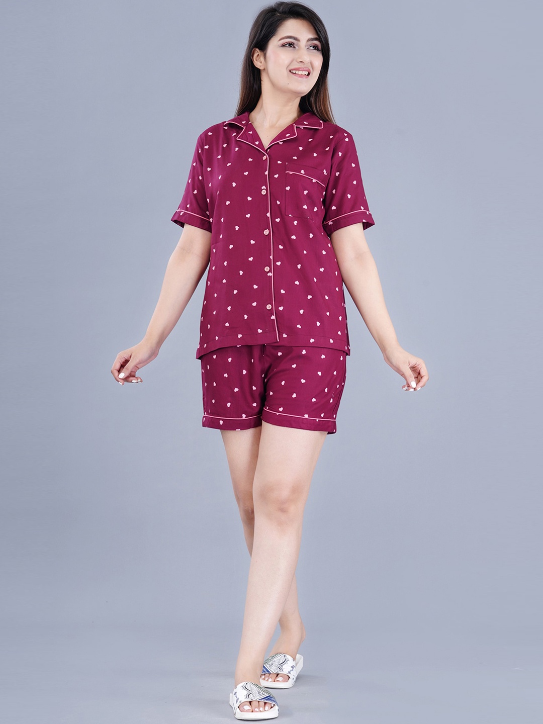 

TREND ME Conversational Printed Night Suit, Maroon