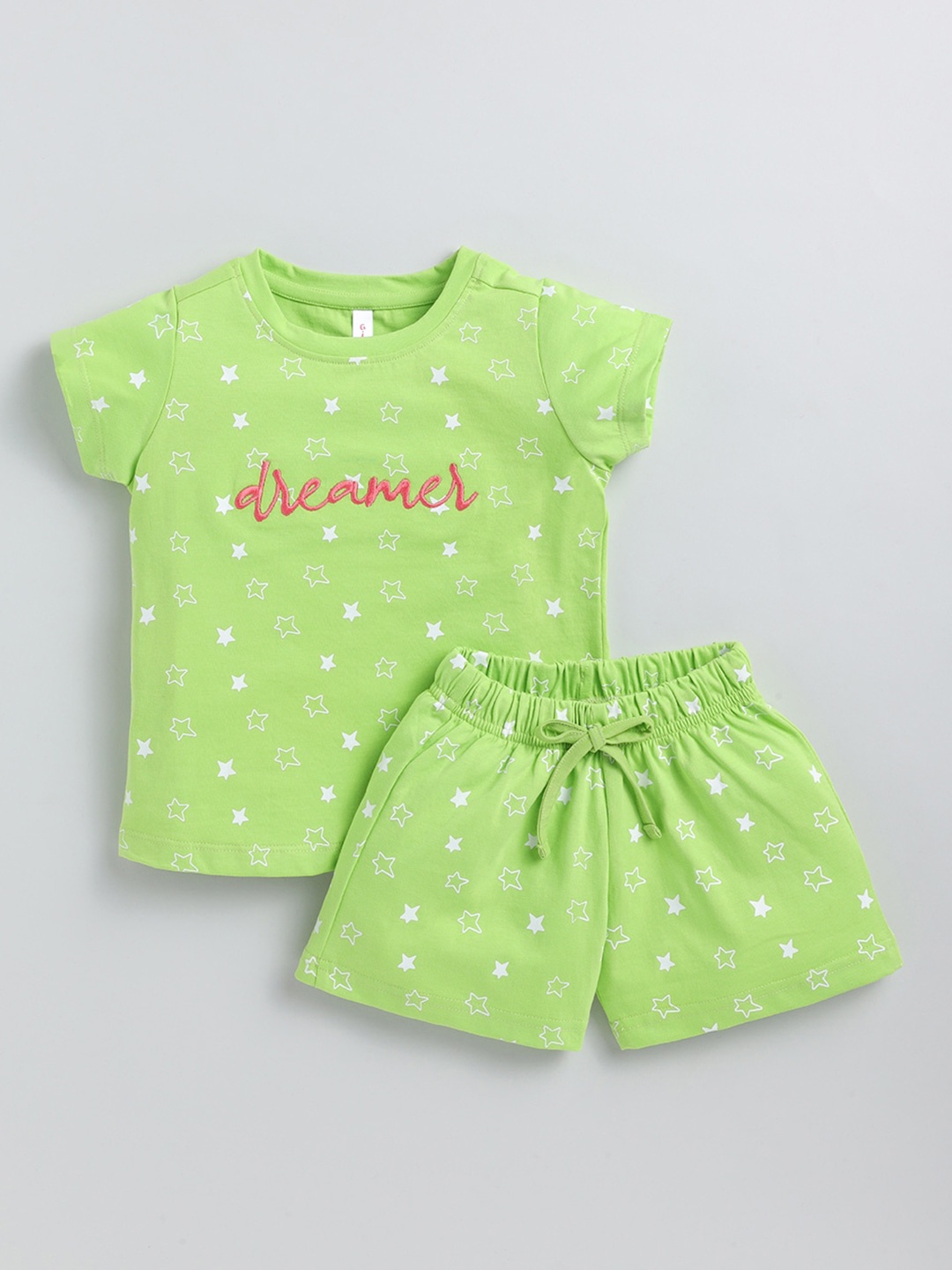

Ginie Typography Printed Round Neck Short Sleeves T-Shirt & Shorts, Green