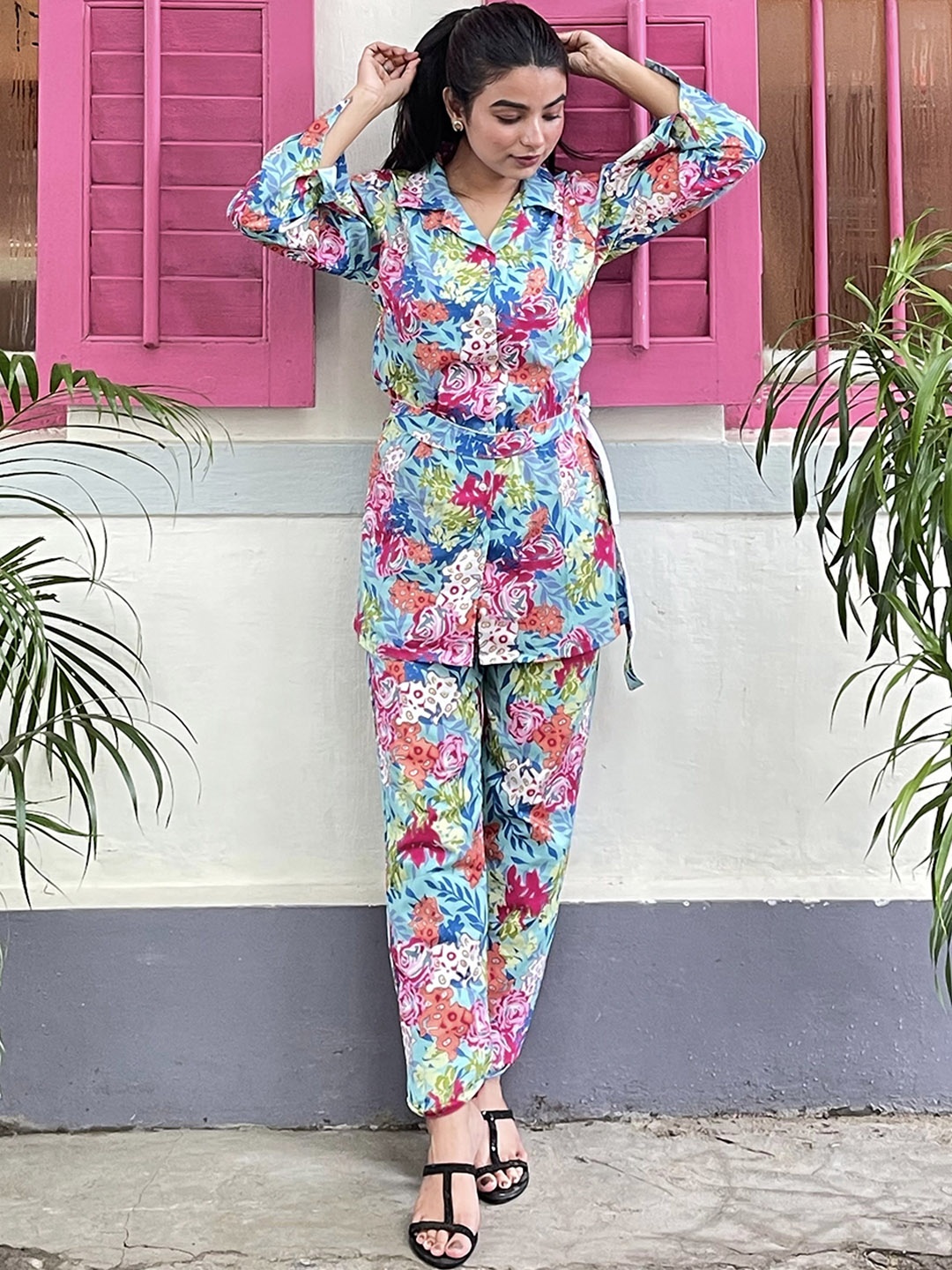 

Ekta Textiles Floral Printed Shirt Collar Top With Trousers Co-Ords, Turquoise blue