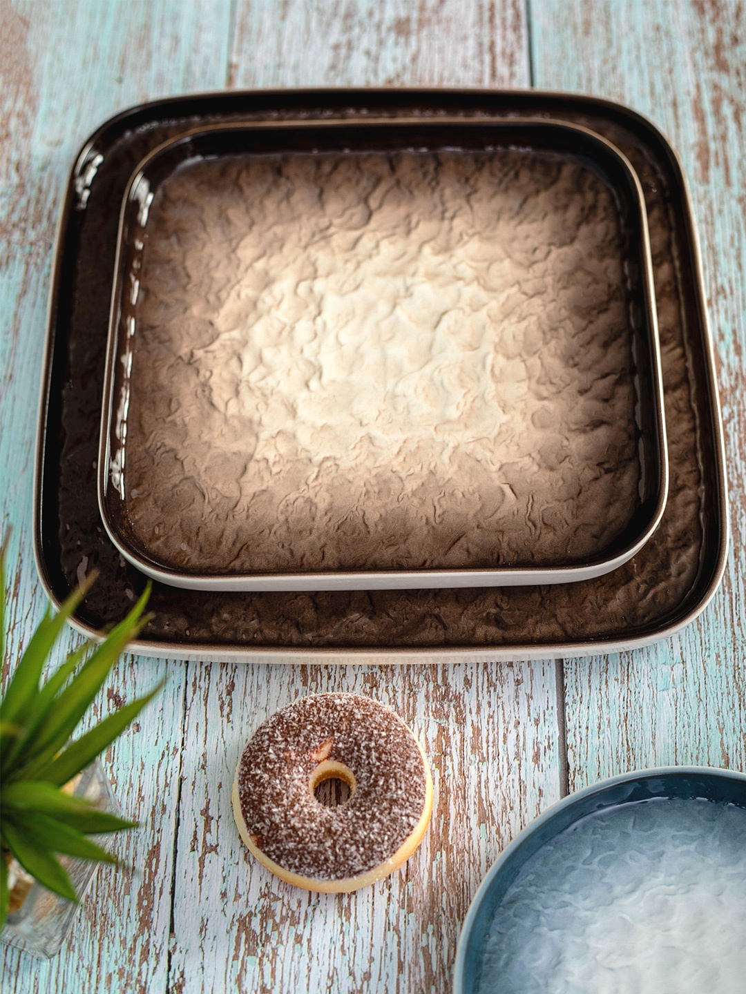 

White Gold Brown & White 2 Pieces Printed Porcelain Glossy Plates