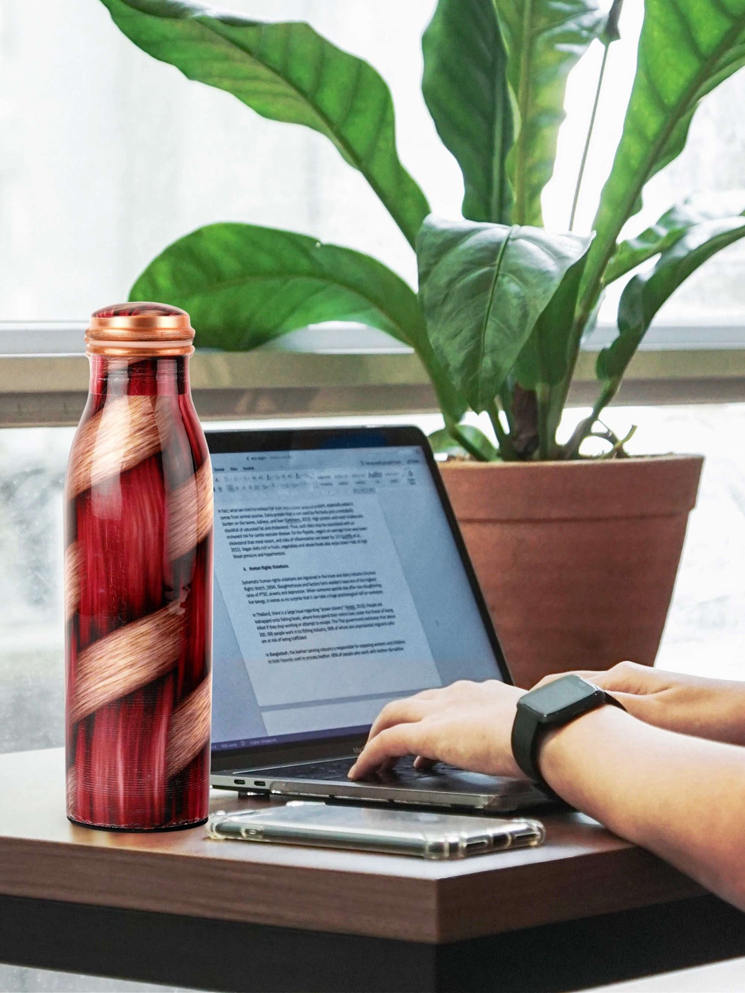 

Cello Good Earth Red Weaves Printed Water Bottle 1L