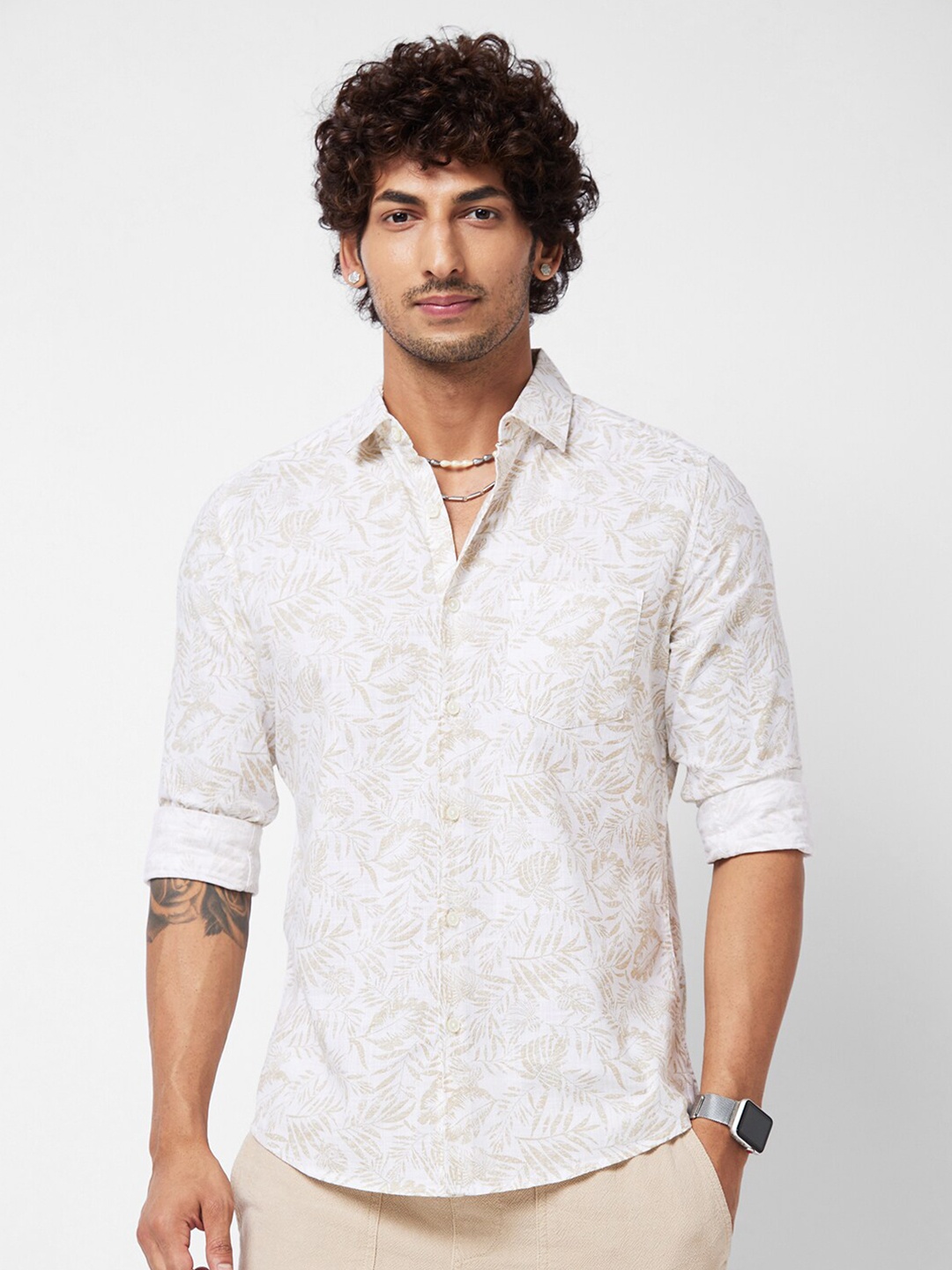 

VASTRADO Floral Printed Spread Collar Chest Pocket Cotton Casual Shirt, White