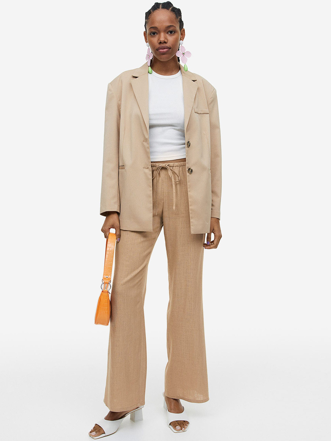 

H&M Women Low-Waisted Pull-On Trousers, Beige