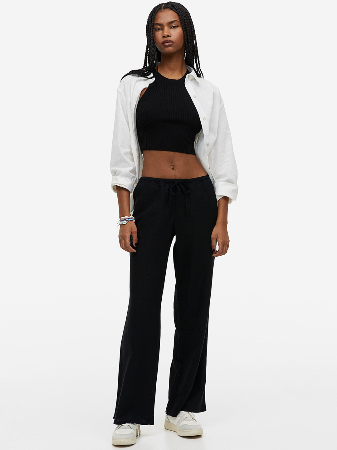 

H&M Women Low-Waisted Pull-On Trousers, Black