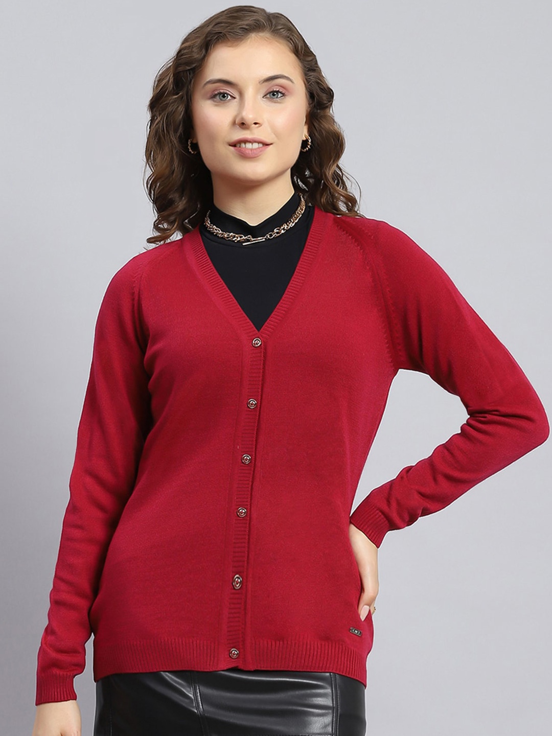 

Monte Carlo V-Neck Long Sleeve Woollen Cardigan Sweaters, Red