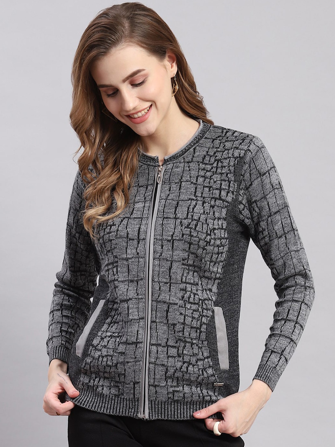 

Monte Carlo Abstract Self Designed Wool Cardigan, Grey