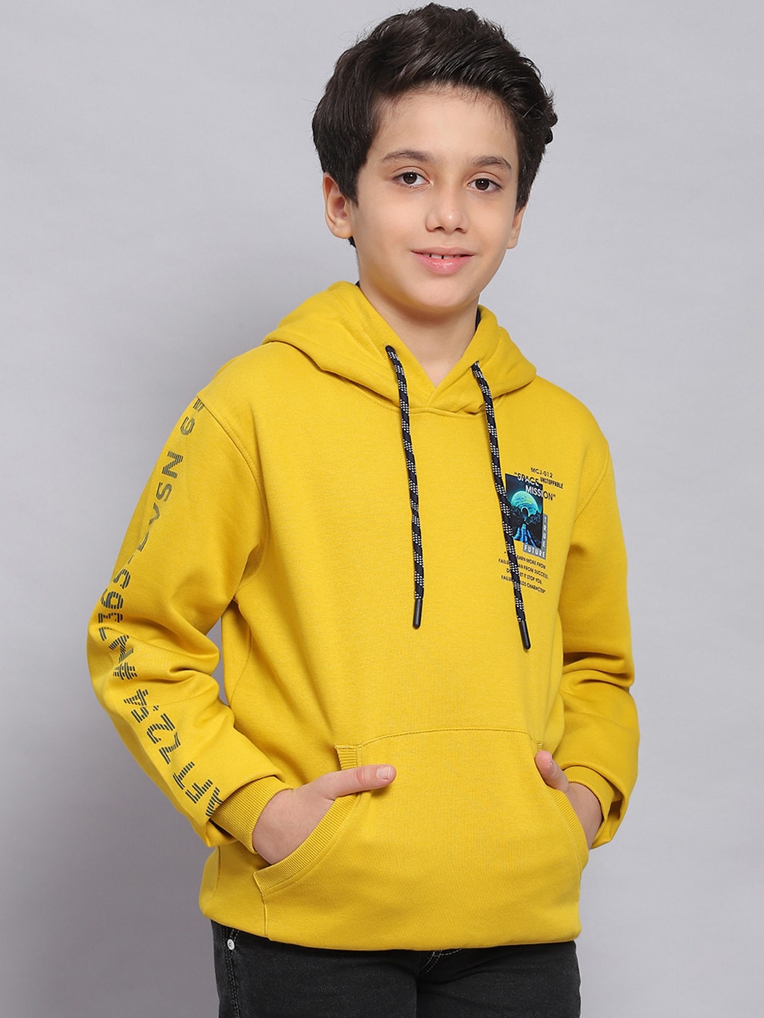 

Monte Carlo Boys Hooded Cotton Sweatshirt, Yellow