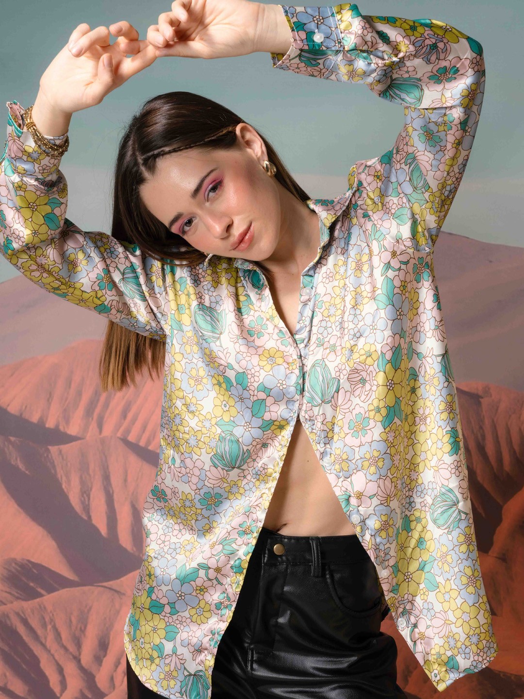 

Stylecast X Hersheinbox Women Floral Printed Satin Casual Shirt, Cream