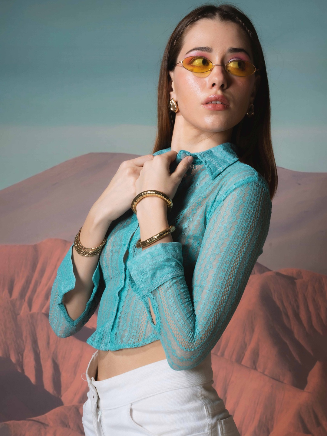 

Stylecast X Hersheinbox Self-Design Sheer Crop Shirt, Blue