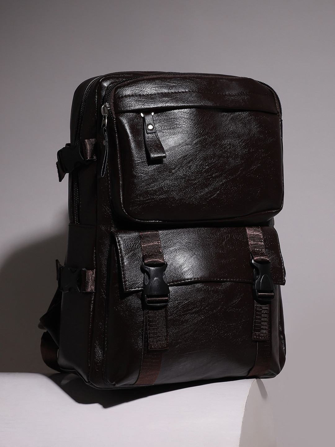 

French Accent Men The City Dweller Textured Leather Laptop Backpack - Up to 18 inch, Brown