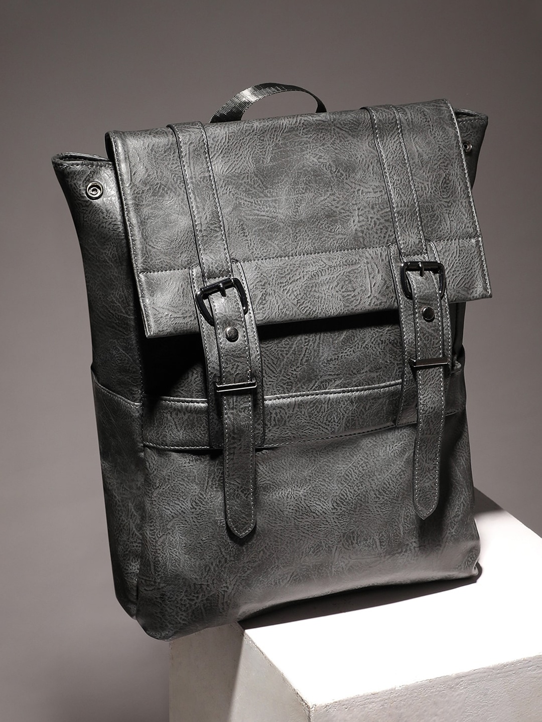 

French Accent Men The Companion Textured Leather Laptop Backpack - Up to 18 inch, Grey