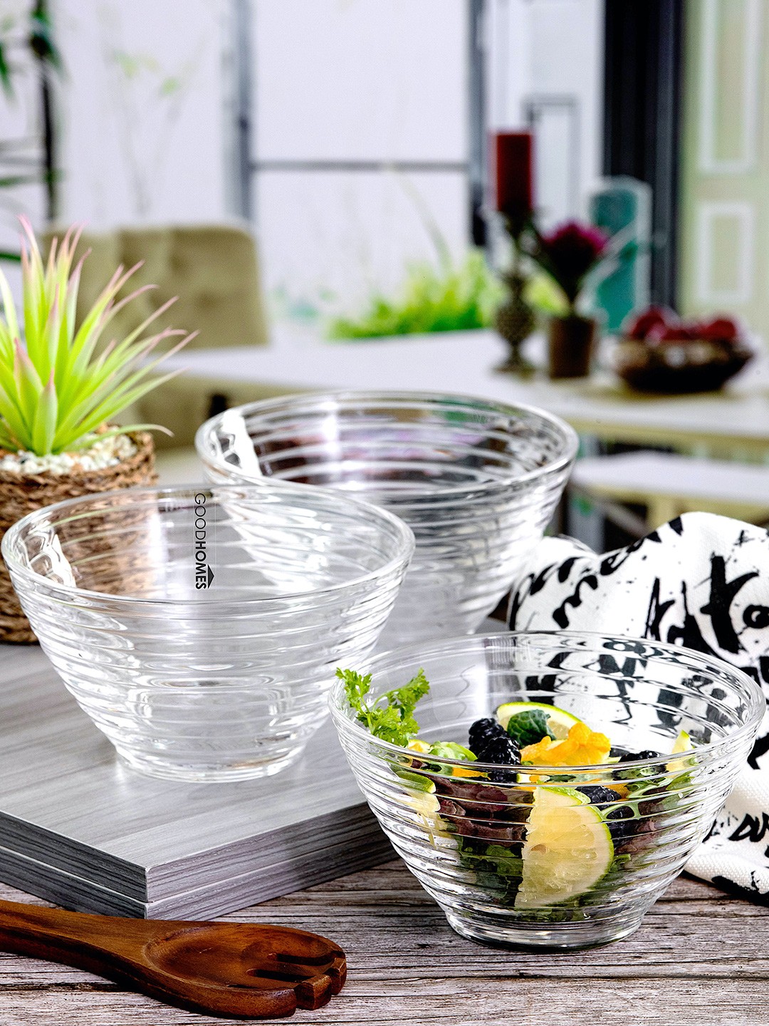

GOODHOMES Transparent 3 Pieces Glass Glossy Bowls