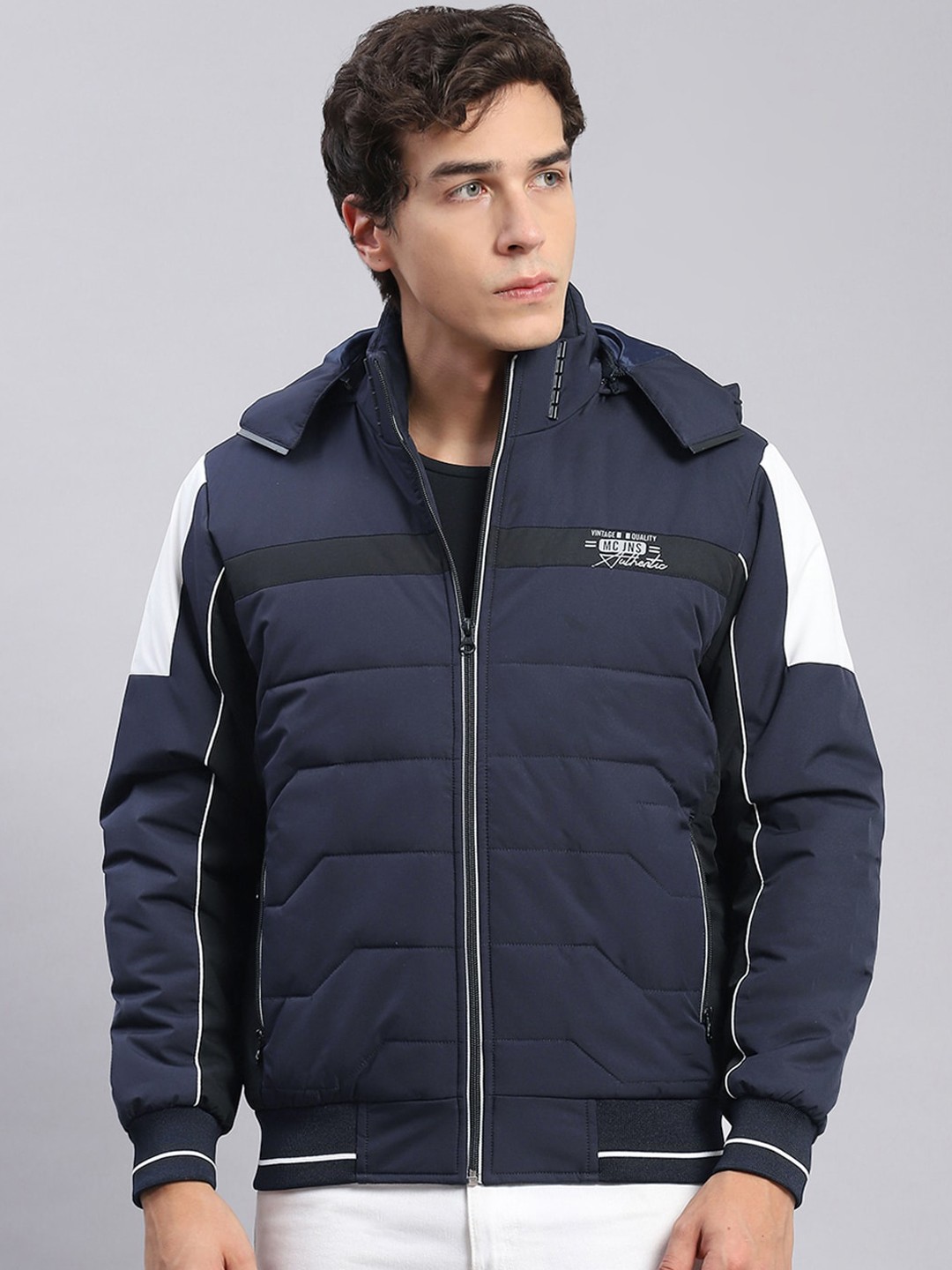 

Monte Carlo Hooded Lightweight Padded Jacket, Navy blue