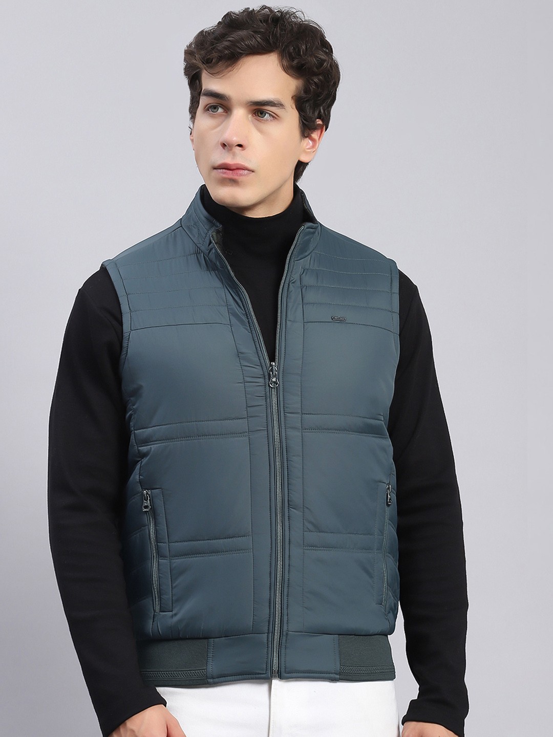 

Monte Carlo Mock Collar Reversible Padded Jacket, Navy blue