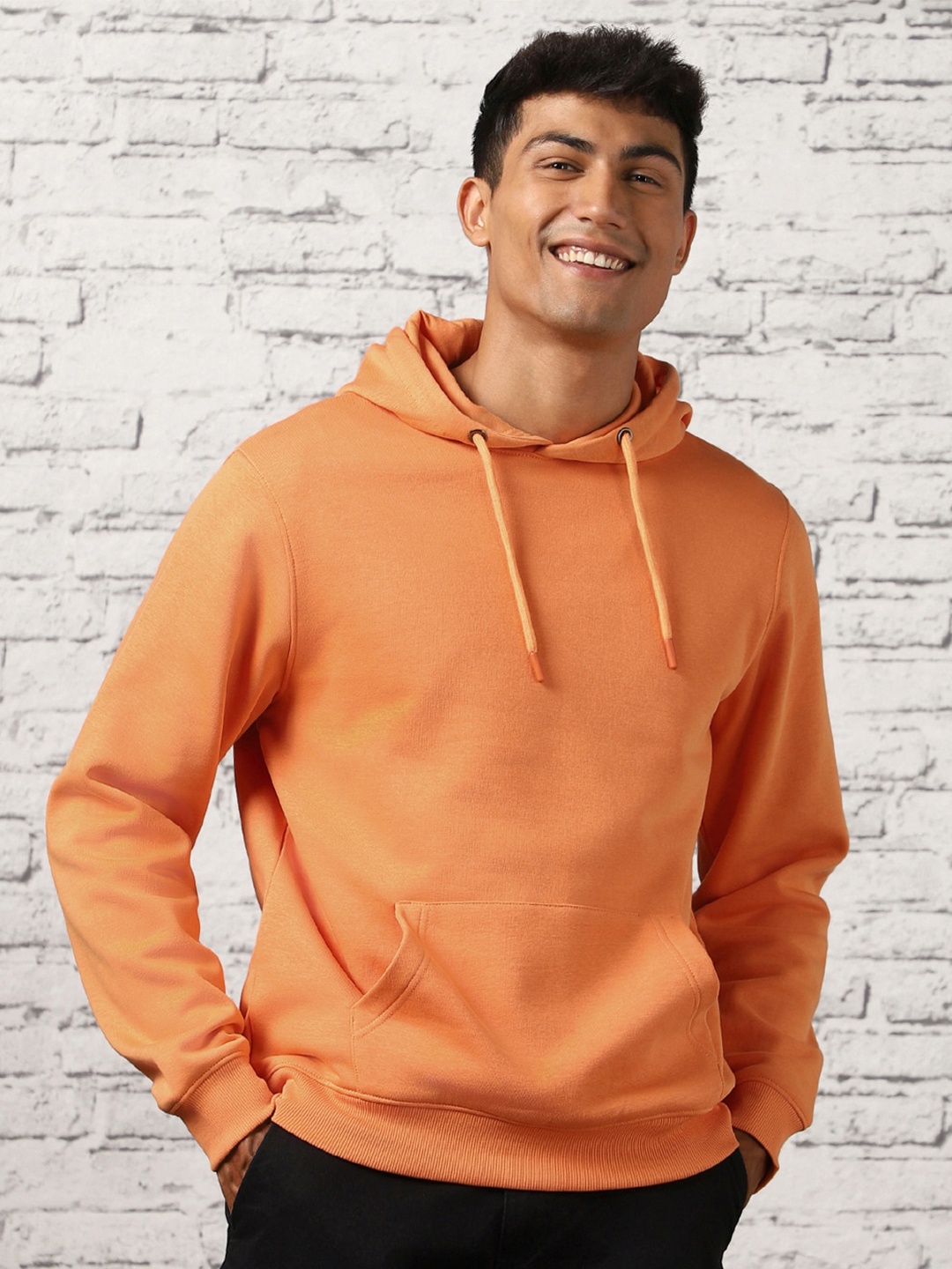 

NOBERO Hooded Pullover Sweatshirt, Orange