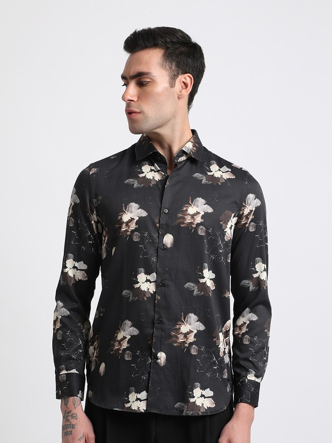 

THE BEAR HOUSE Floral Printed Pure Cotton Shirt, Black