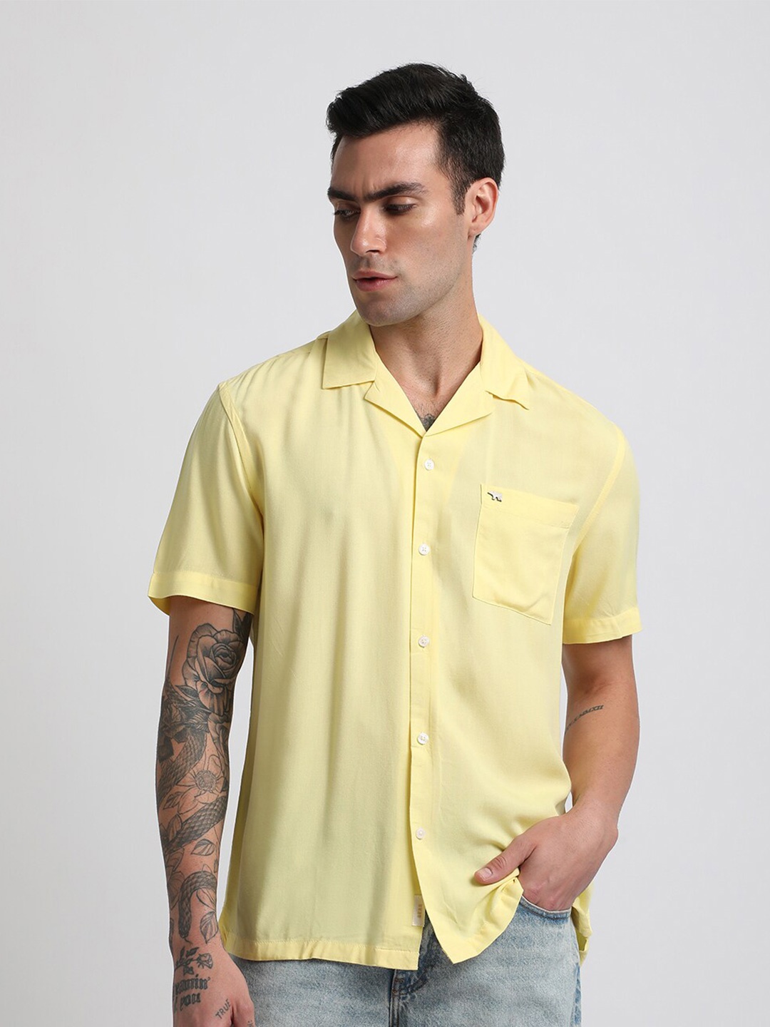 

THE BEAR HOUSE Slim Fit Opaque Casual Shirt, Yellow
