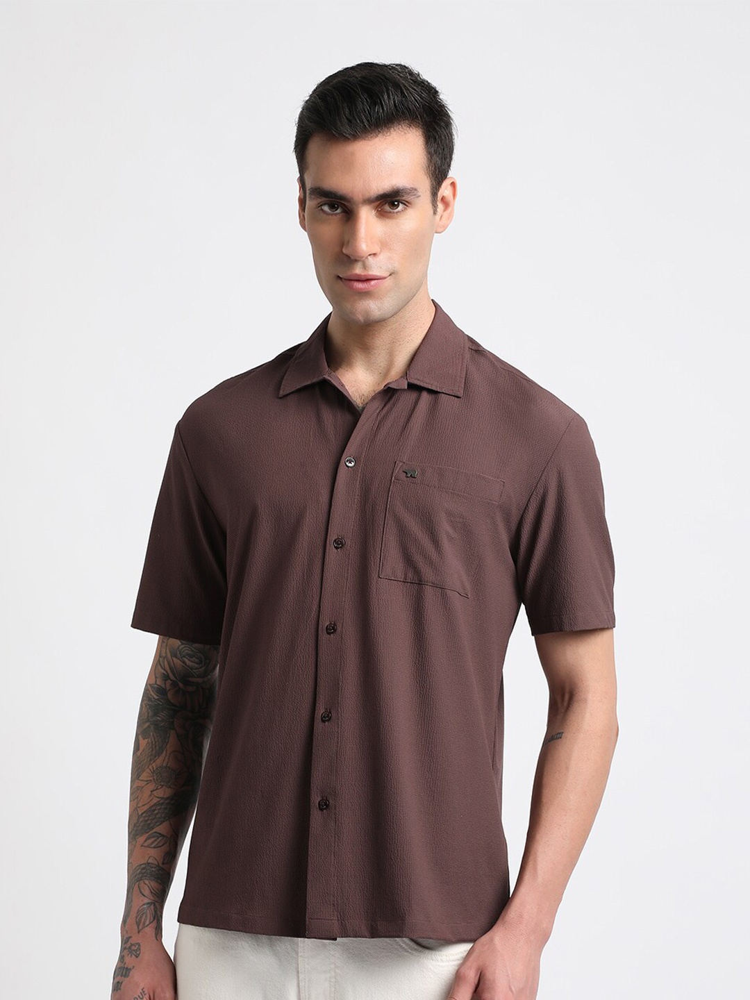 

THE BEAR HOUSE Spread Collar Seersucker Pure Cotton Shirt, Brown
