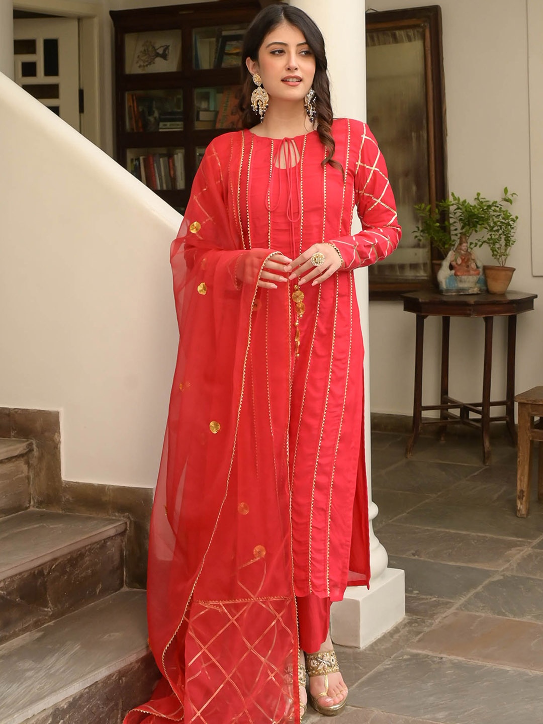 

Urbanstree Embroidered Regular Gotta Patti Kurta with Trousers & With Dupatta, Red