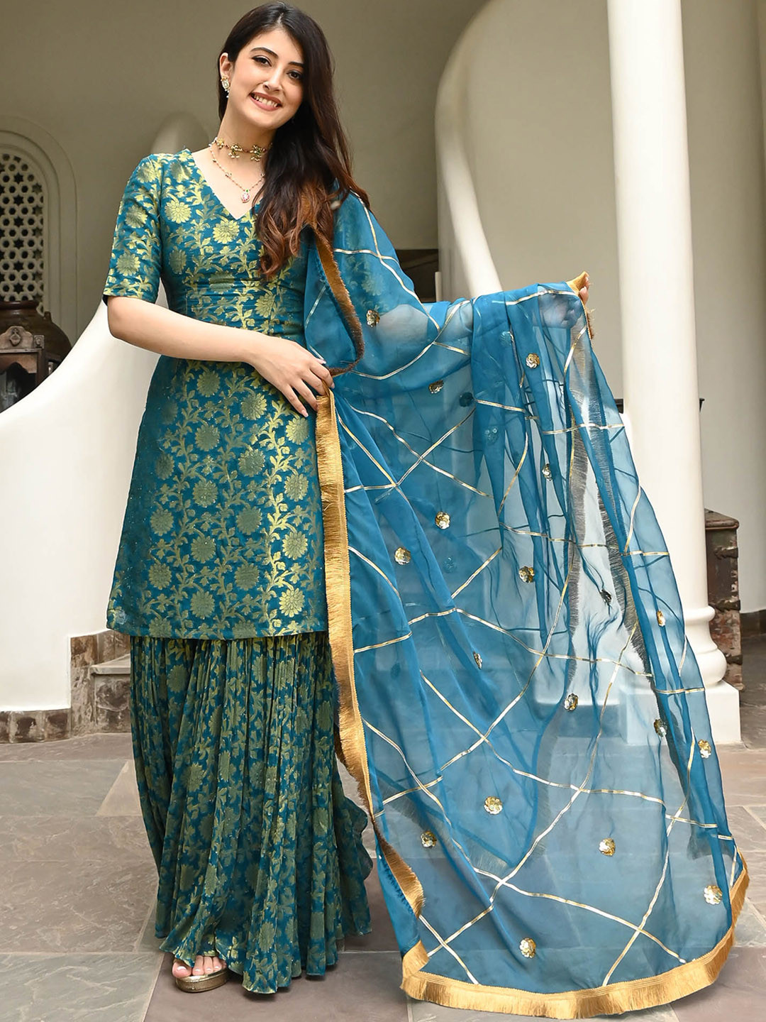

Urbanstree Floral Woven Designed V-Neck Regular Kurta & Sharara With Dupatta, Teal