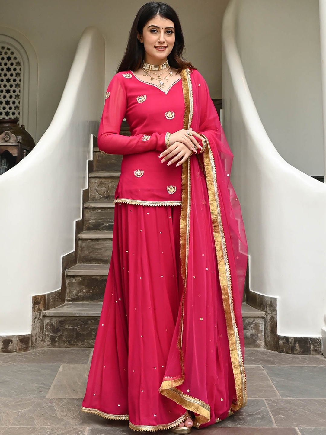 

Urbanstree Ethnic Motifs Embroidered Regular Gotta Patti Kurta With Palazzos & Dupatta, Pink