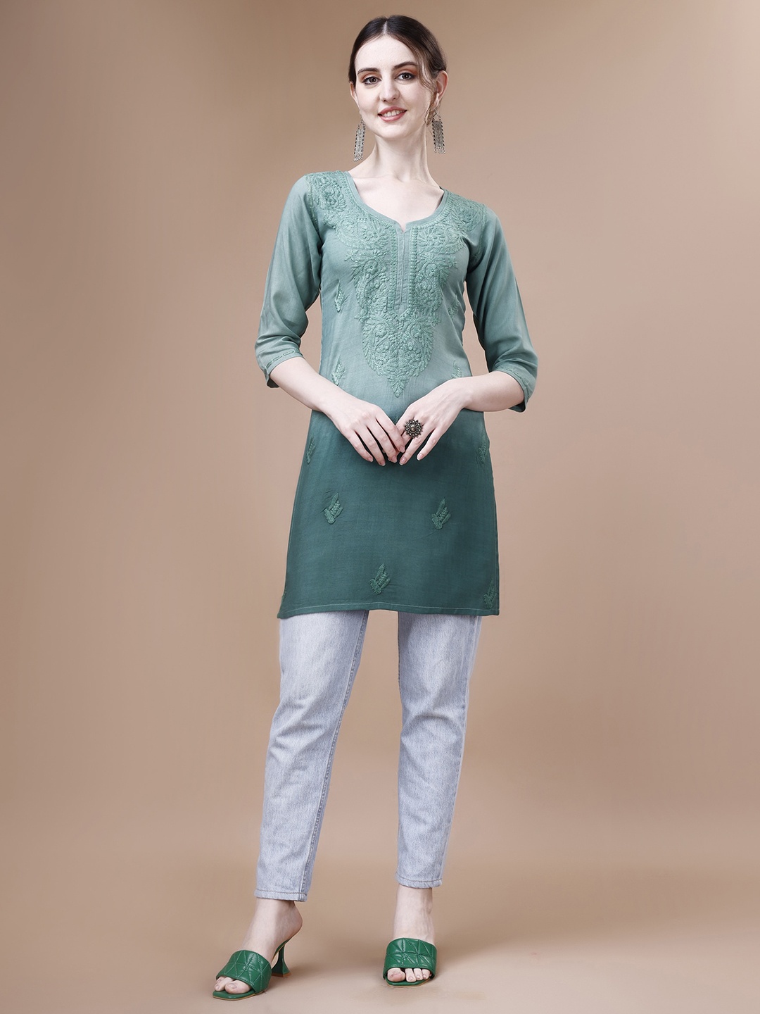 

SAZRIKA Floral Embroidered Chikankari Straight Kurti, Sea green