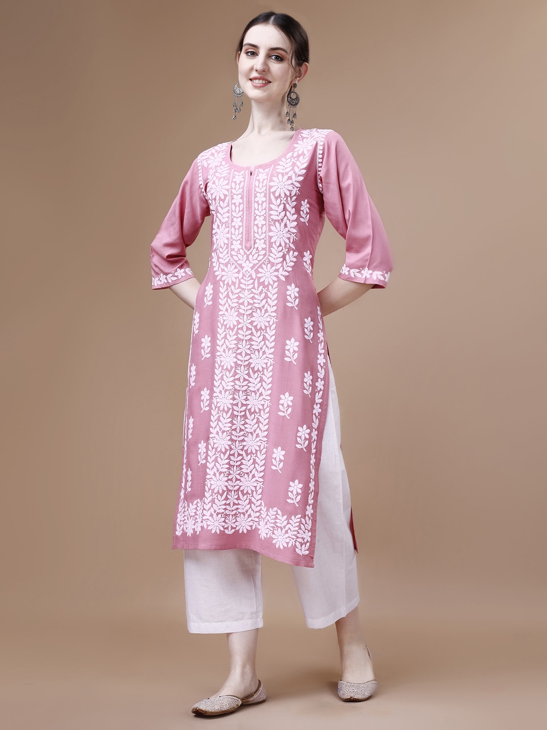 

SAZRIKA Floral Embroidered Chikankari Straight Kurta, Rose