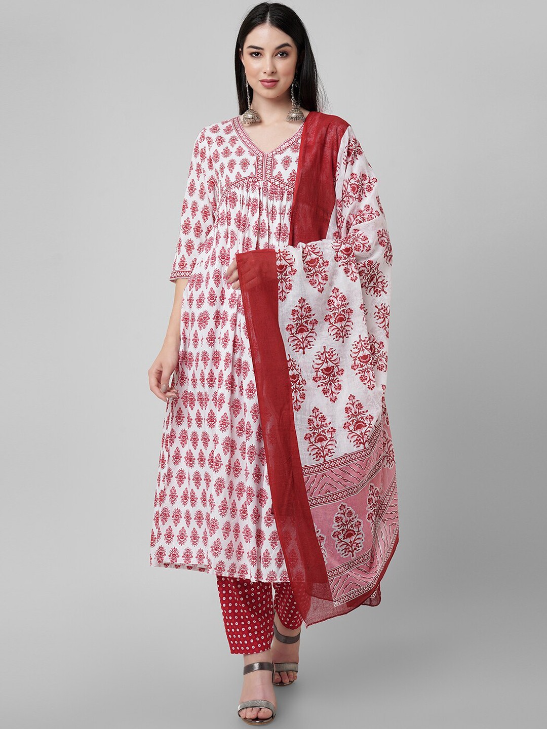 

Amayra Women Ethnic Motifs Printed Regular Sequinned Kurta With Trousers & Dupatta, Red
