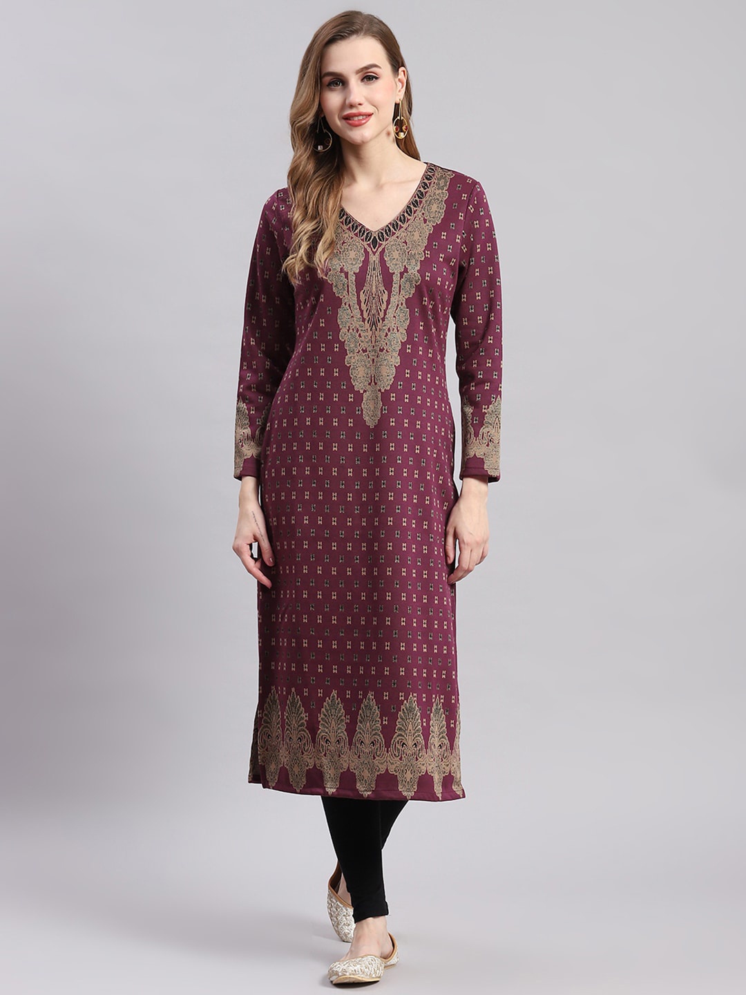 

Monte Carlo Ethnic Motifs Printed Wool Straight Kurta, Maroon