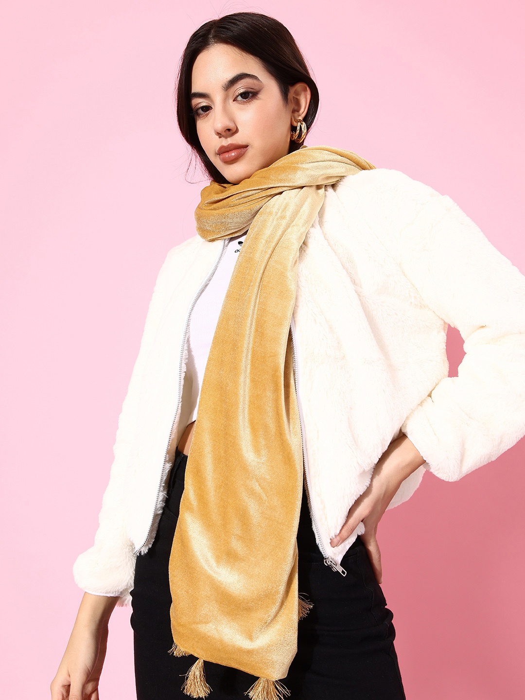 

ANVI Be Yourself Pure Velvet Muffler, Yellow