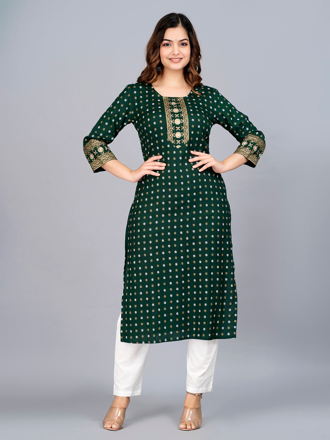 

KALINI Floral Printed Straight Kurta, Green