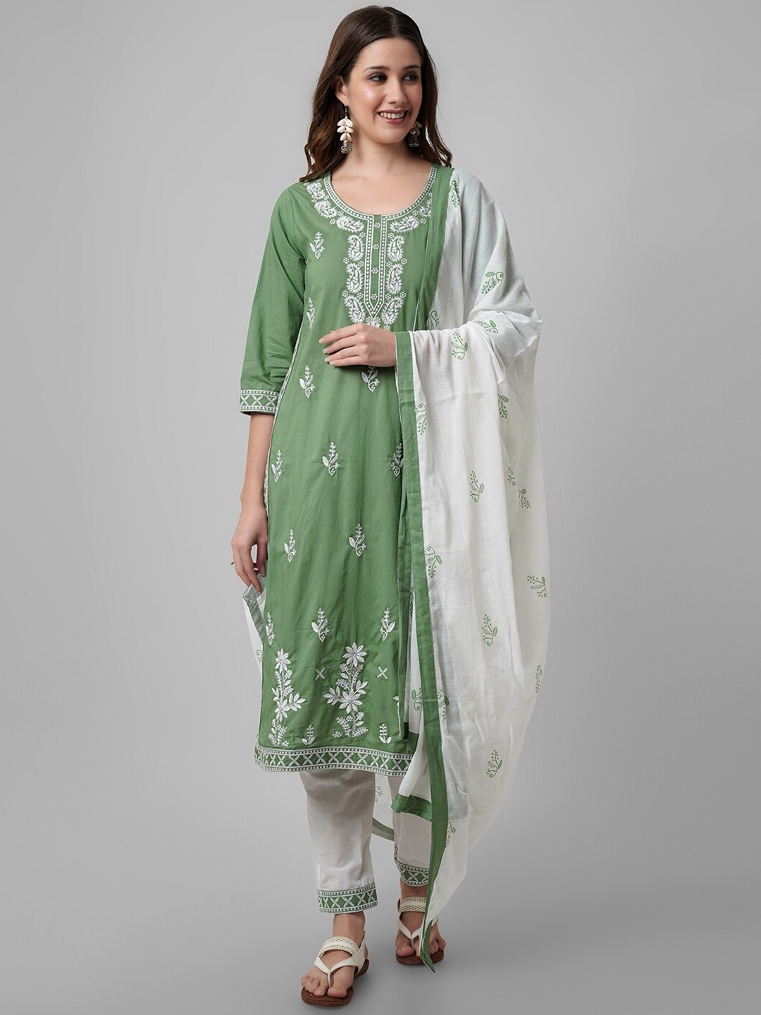 

Amayra Women Ethnic Motifs Embroidered Pure Cotton Kurta with Trousers & Dupatta, Olive