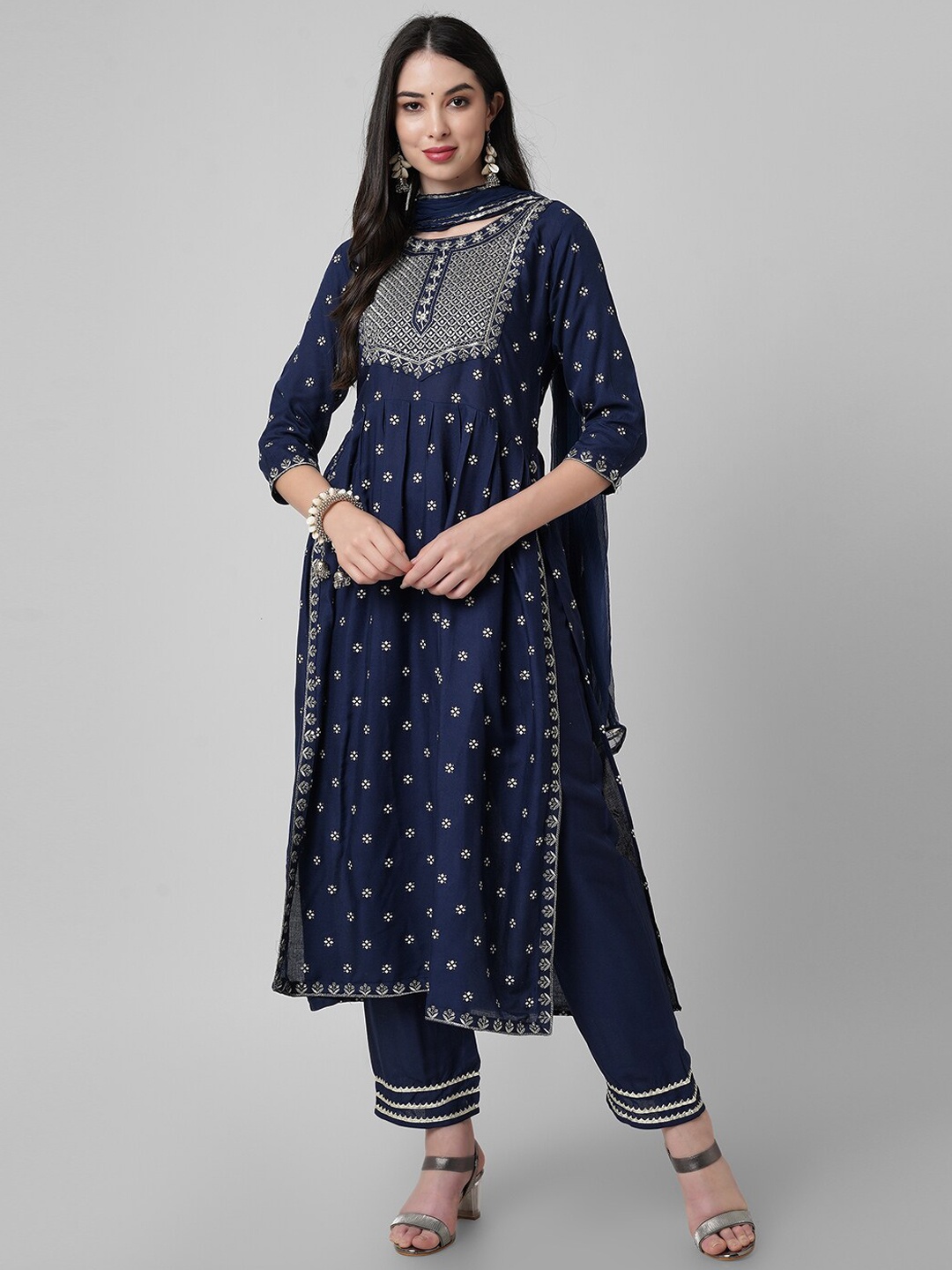 

Amayra Women Ethnic Motifs Printed Regular Kurta with Trousers & With Dupatta, Blue
