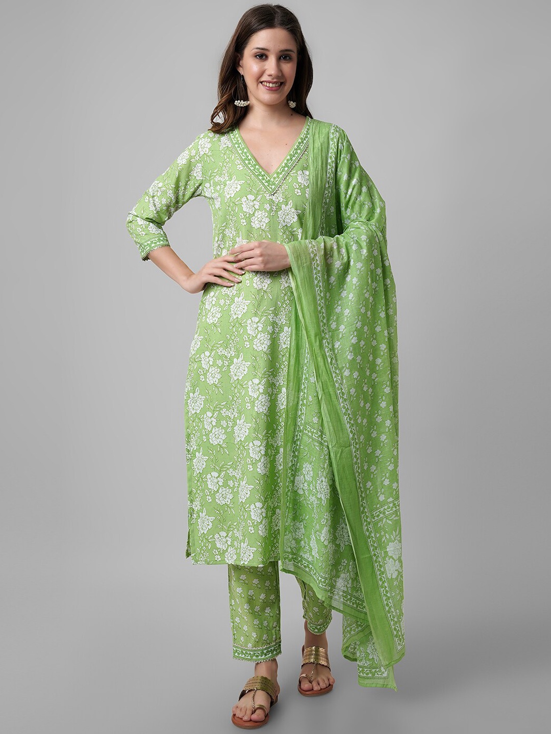 

Amayra Women Floral Printed V-Neck Gotta Patti Pure Cotton Kurta With Trousers & Dupatta, Green