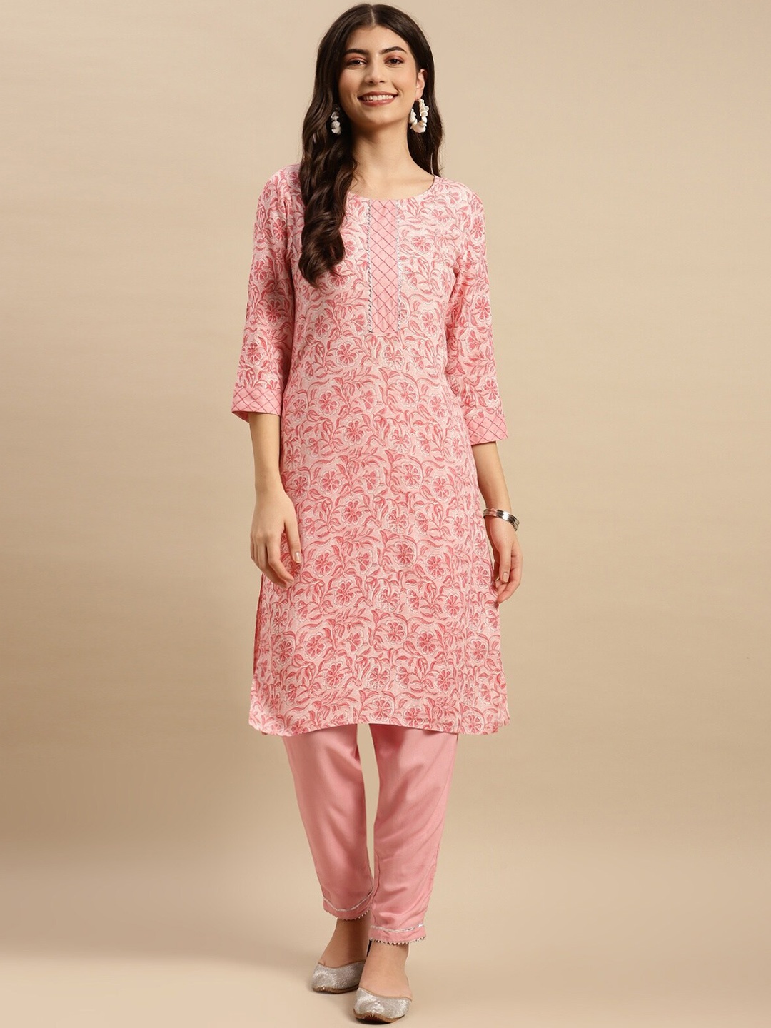 

Rangita Floral Printed Regular Gotta Patti Kurta with Trousers, Peach