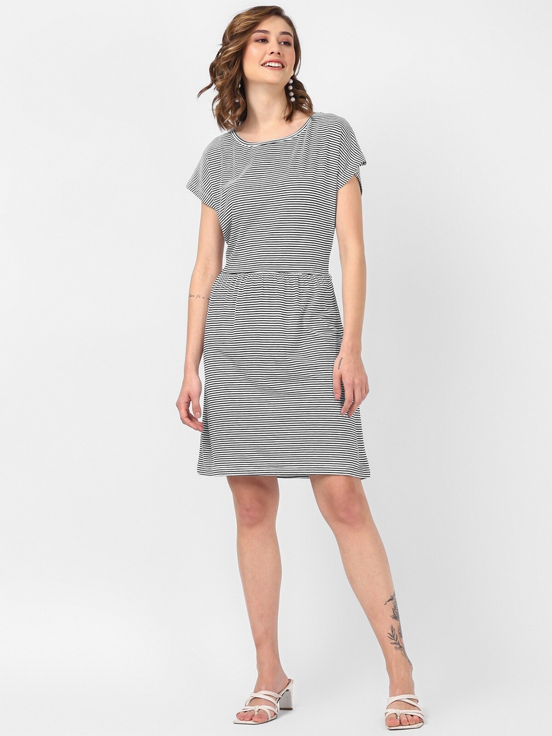 

UrbanMark Striped Extended Sleeves Pure Cotton A-Line Dress, Black